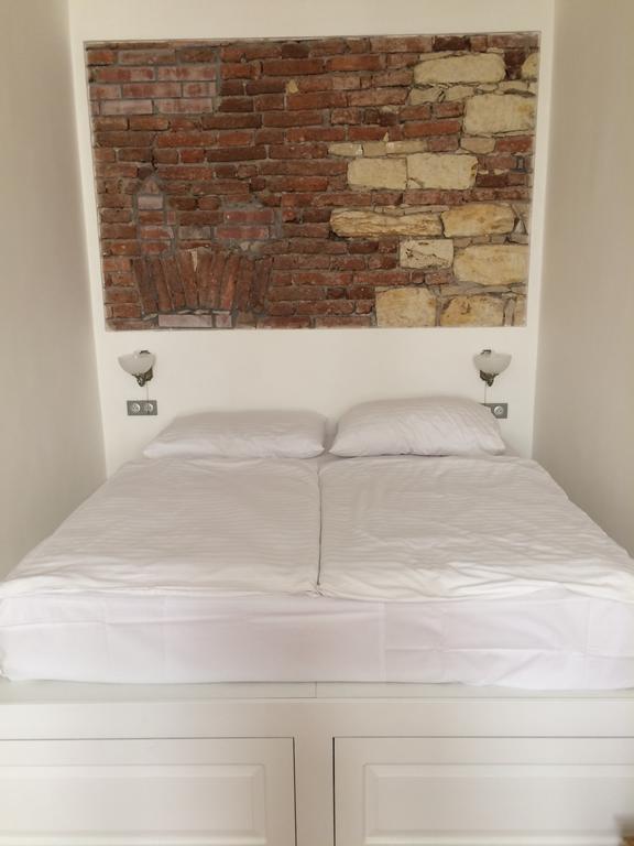 Pinkova Apartments Прага Экстерьер фото