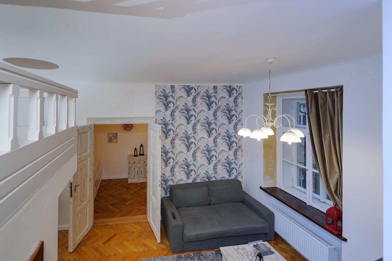 Pinkova Apartments Прага Экстерьер фото