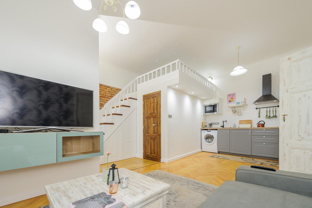 Pinkova Apartments Прага Экстерьер фото