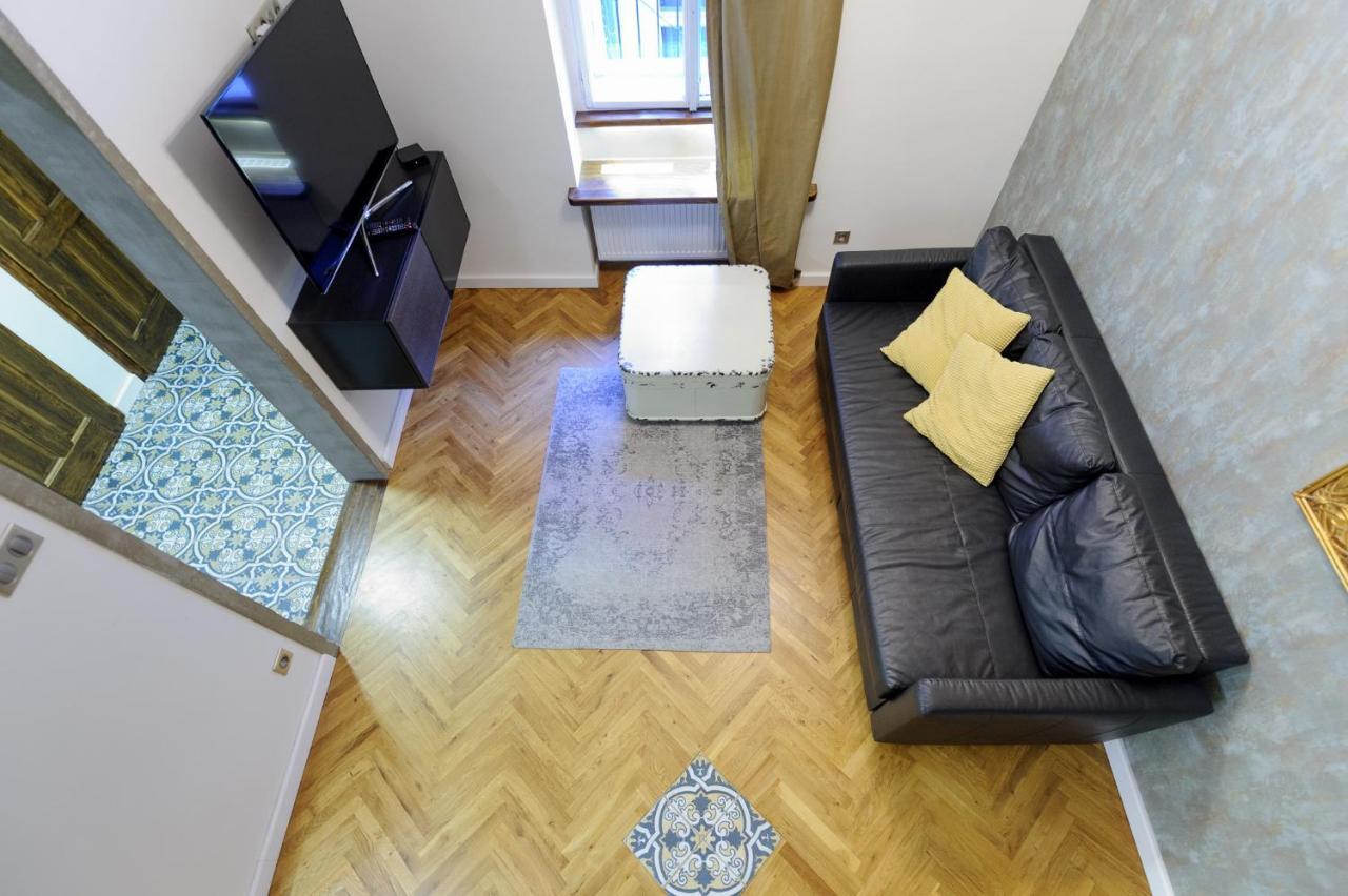 Pinkova Apartments Прага Экстерьер фото
