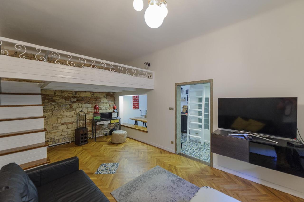 Pinkova Apartments Прага Экстерьер фото