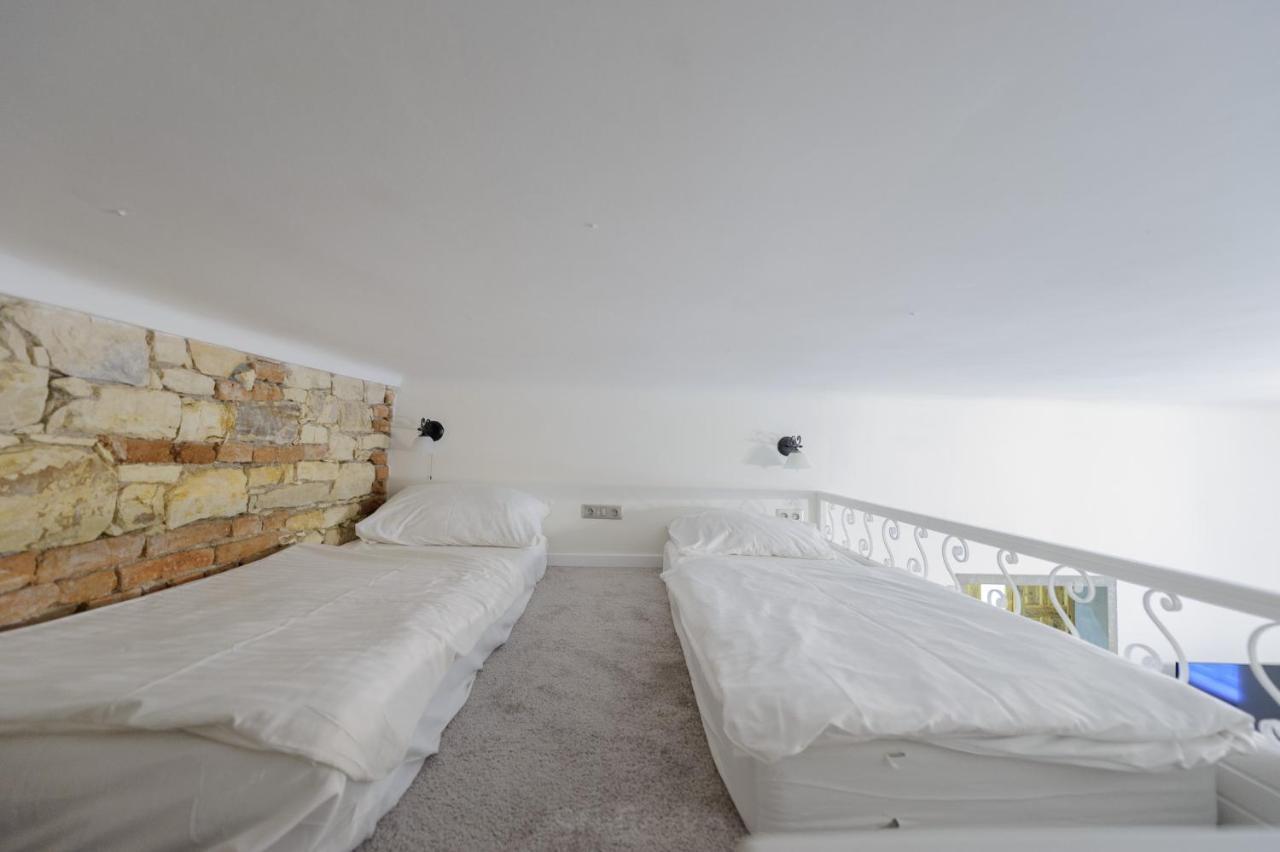 Pinkova Apartments Прага Экстерьер фото